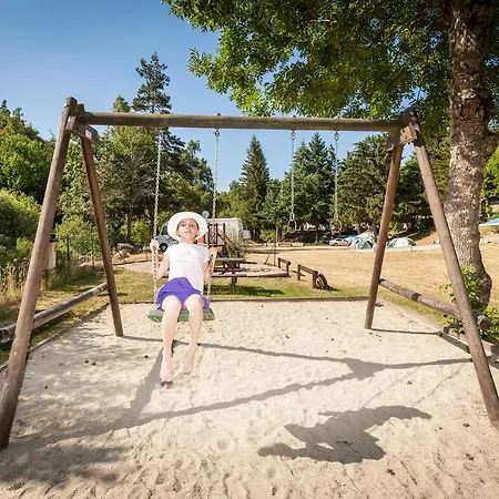 Camping Eco-responsable Du Pont De Braye 3*