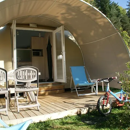Camping Eco-responsable Du Pont De Braye Campsite