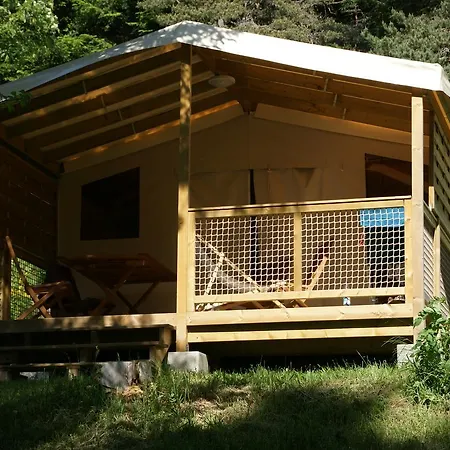 Camping Eco-responsable Du Pont De Braye 3*