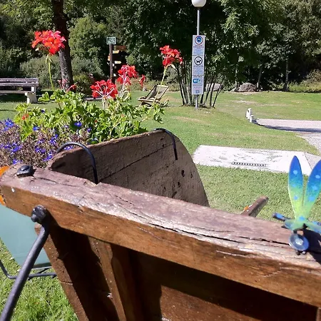 Camping Eco-responsable Du Pont De Braye 3*